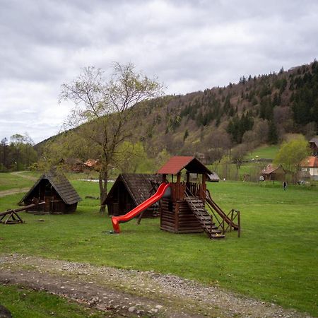 3A Guest House Sicasau Екстер'єр фото