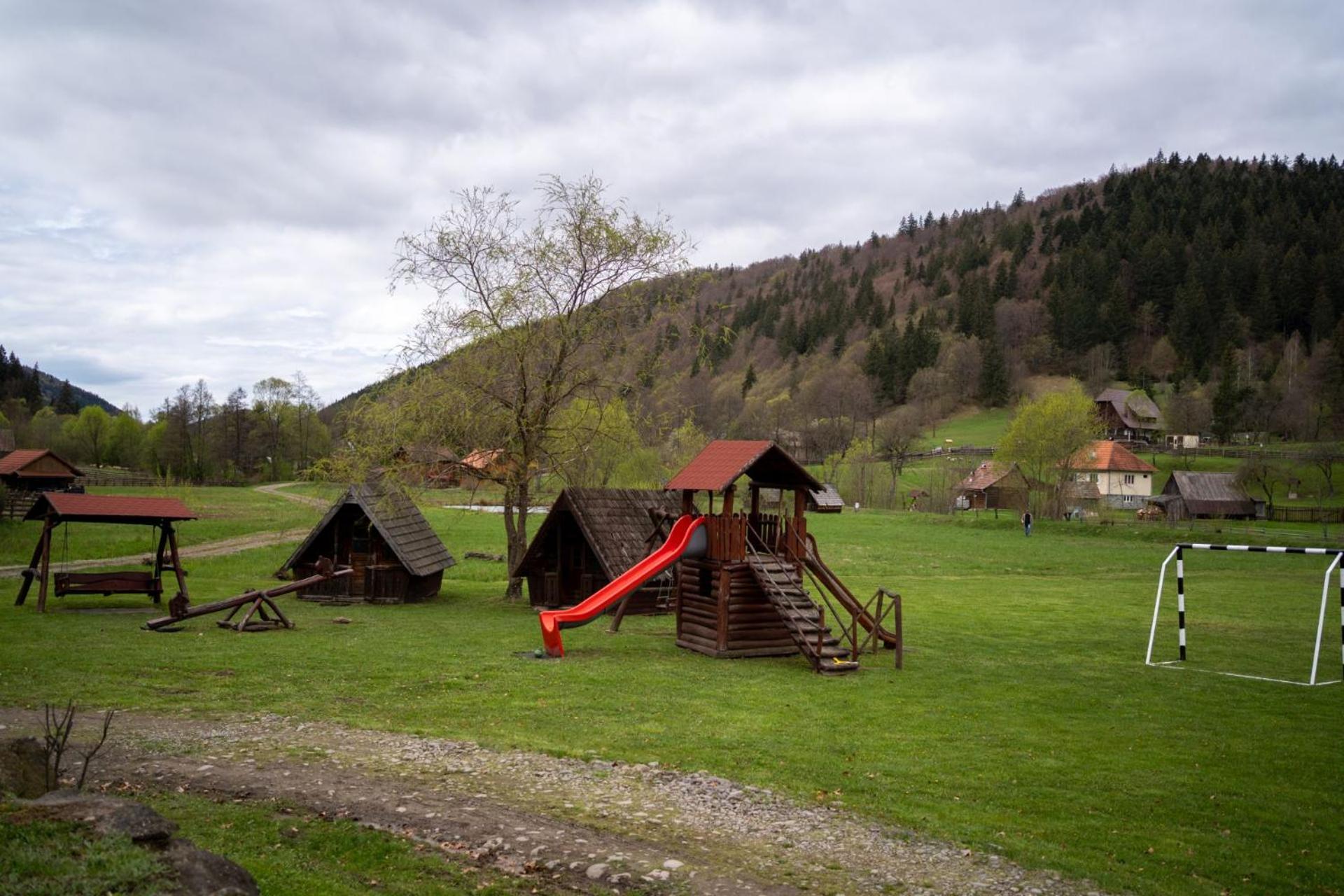 3A Guest House Sicasau Екстер'єр фото